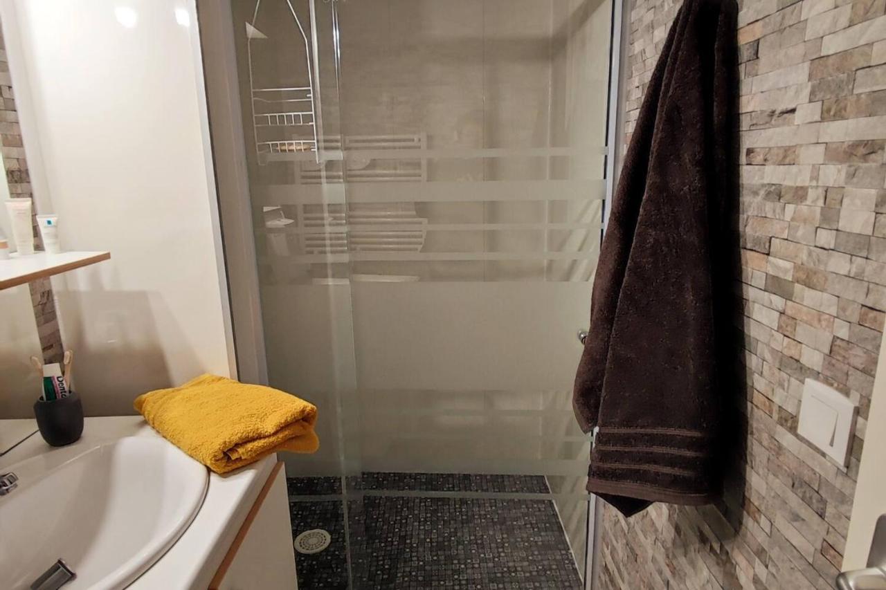 Grand Appartement En Rdc Vallee De Campan Zewnętrze zdjęcie